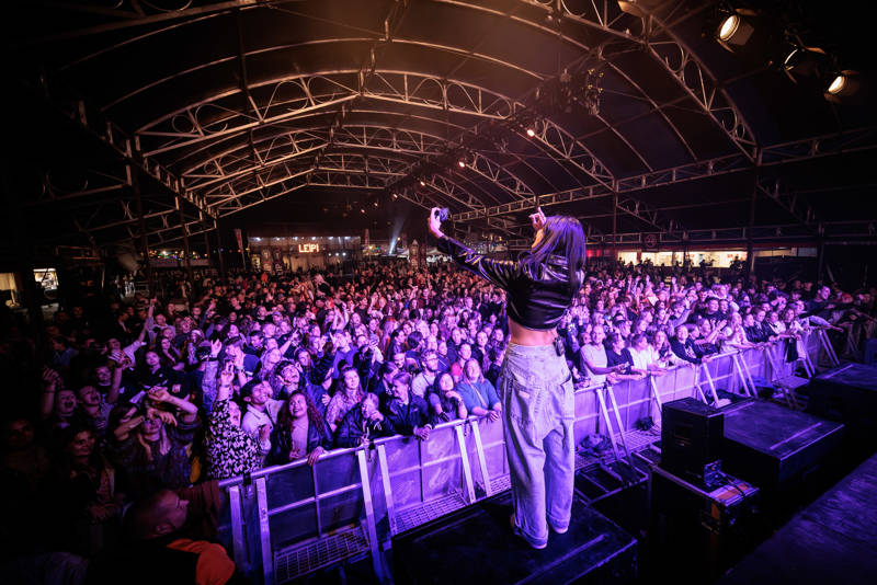 LEIP! Festival met Flemming, Rondé, Claude en een plein vol studenten